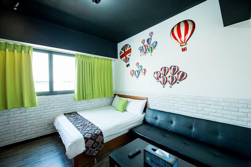 一中街星辰 Apartment ไถจง ภายนอก รูปภาพ